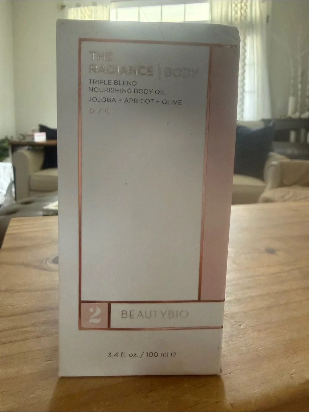 The Radiance Body Nourishing Body Oil - New in sealed box
